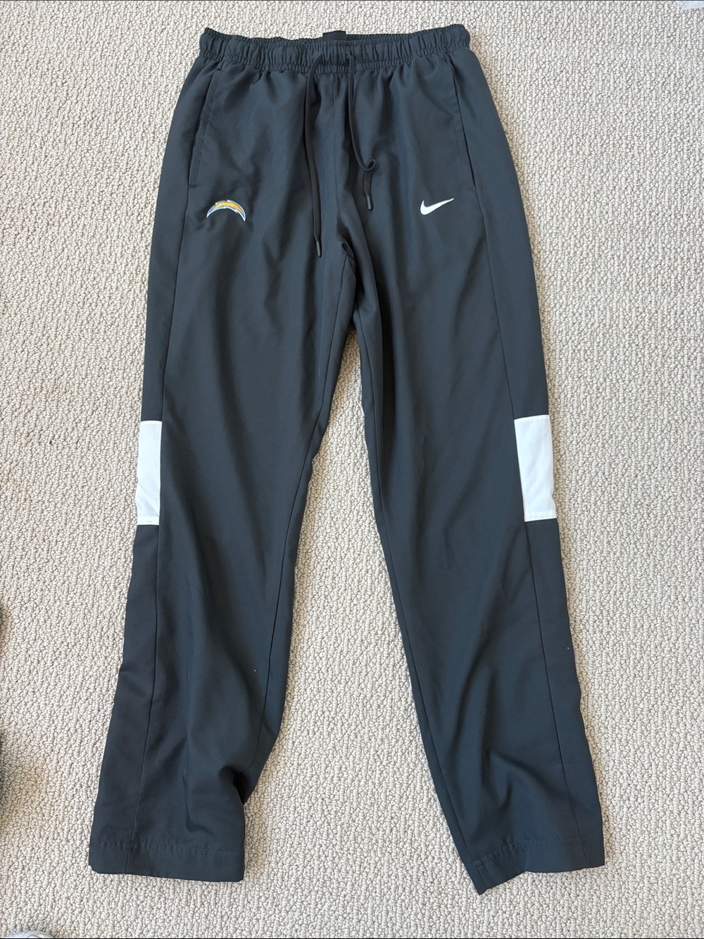 Nike Graphite Gray Los Angeles Chargers Team Gear
